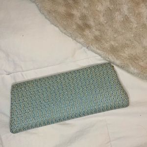 Super cute vintage clutch!